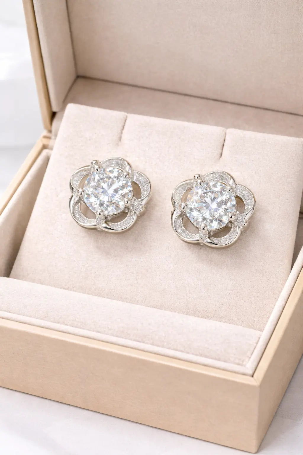 ER13 1CT Sterling Silver S925 Moissanite Diamond 50%offamazon
