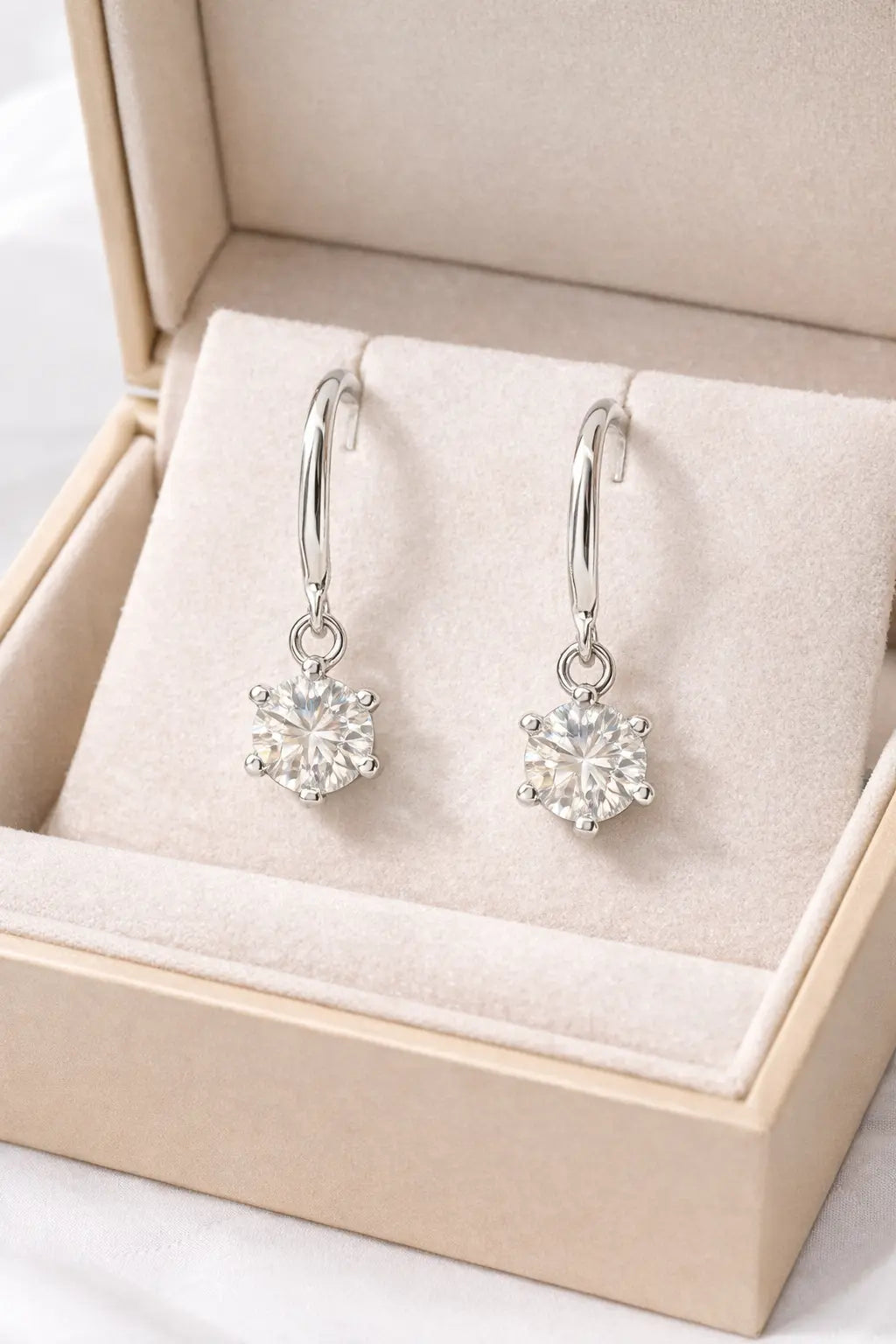 ER06 1CT Sterling Silver S925 Moissanite Diamond 50%offamazon